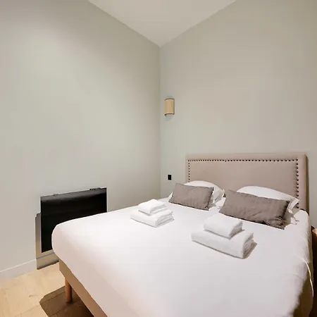 Haven Of Peace-2br 4p- Opera Garnier Madeleine * Paris